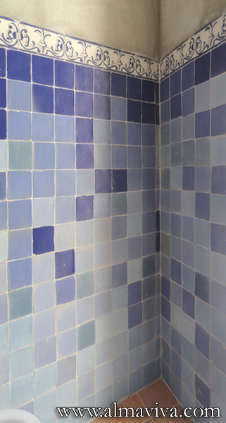 Ref. CD10 - Matt plain tiles in shades of blue