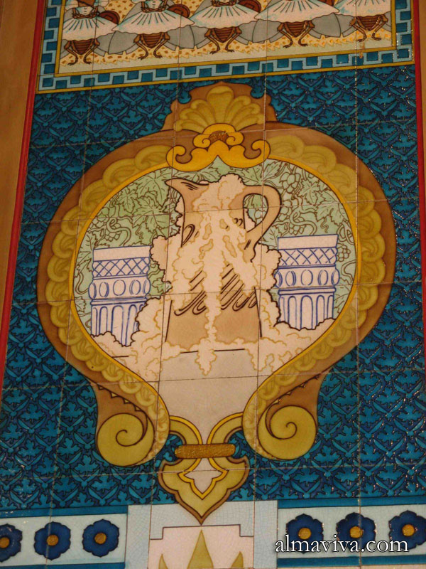 Ref. AN56 - A detail of the tiles decorating the pub La Cigale in Nantes. 