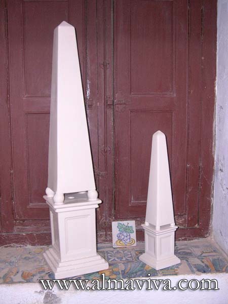 Ref. 258 & 259 - Obelisk - H 88 cm (about 2,9') & H 50 cm (about 1,6')
